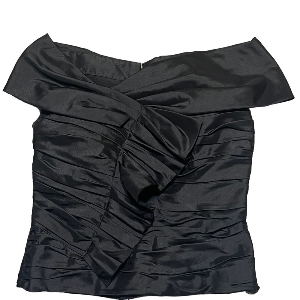 Marisa Baratelli Black Thai Silk Off Shoulder Ruched Pleated Top Women’s Size 8